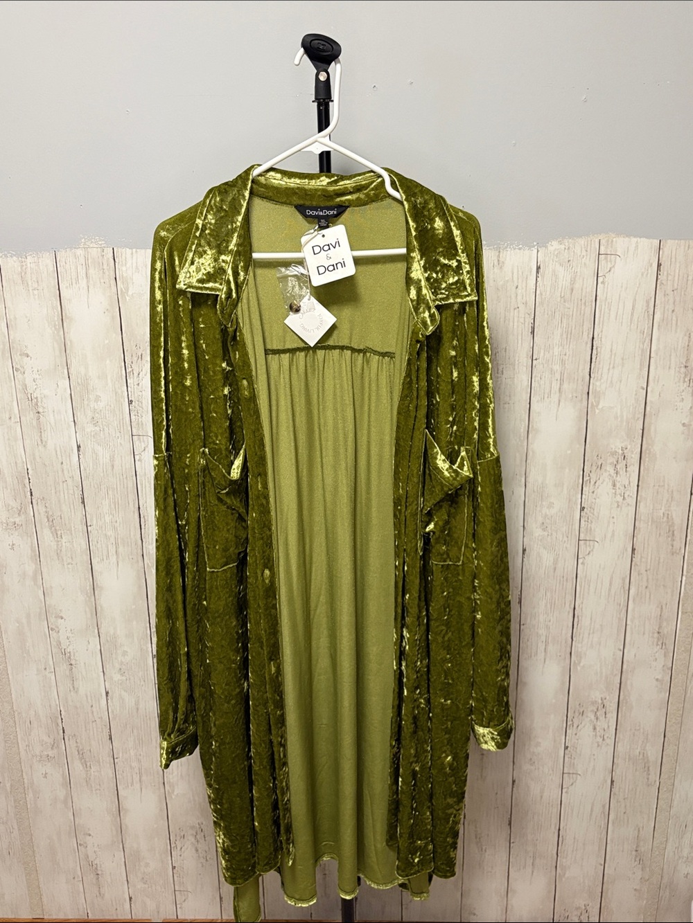 DAVI & DANI Olive Velvet Open-Front Trench Coat
